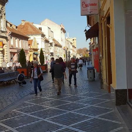 Strada Republicii Nr 26 Daire Braşov Dış mekan fotoğraf
