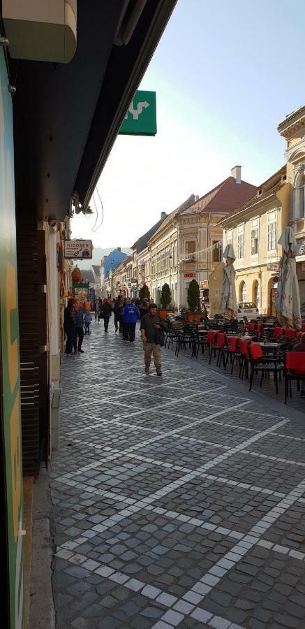 Strada Republicii Nr 26 Daire Braşov Dış mekan fotoğraf